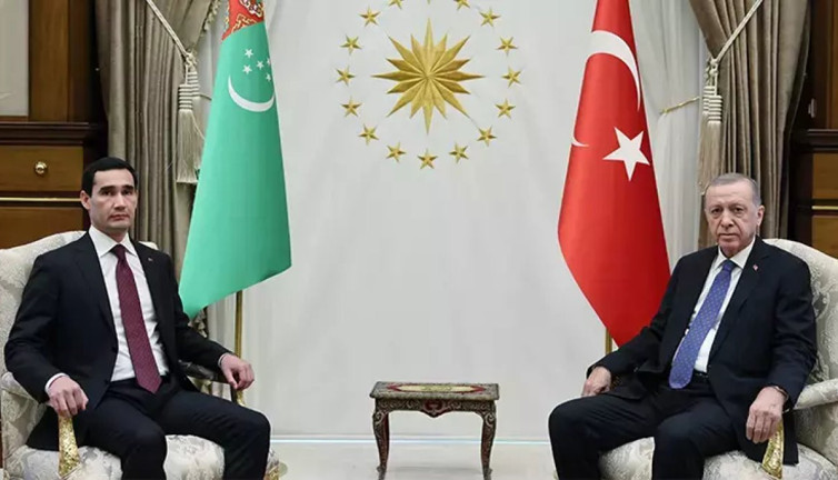 Cumhurbaşkanı Erdoğan ve Türkmenistan Devlet Başkanından ortak basın toplantısı ‘13 alanda iş birliği anlaşması imzaladık’