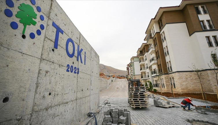 Elbistan'da Cumhuriyet'in 100. yılına özel 126 konut teslim edilecek