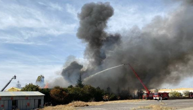 Kayseri’de fabrika yangını (28 Ekim 2023)