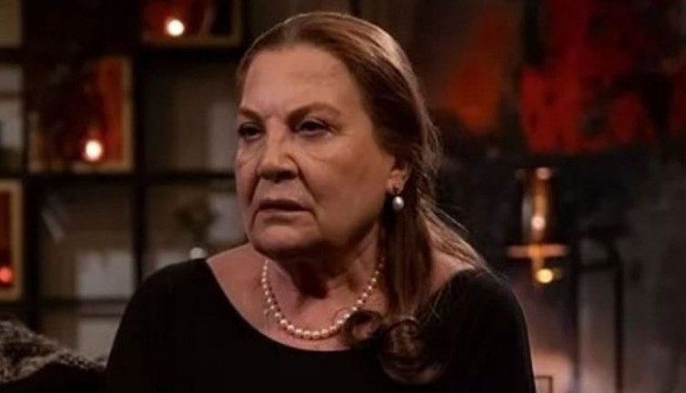 Kızılcık Şerbeti'nin Sönmez'i Aliye Uzunatağan'ın kızı Çocuklar Duymasın'ın yıldızı çıktı