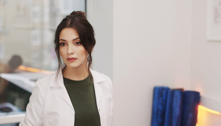 Yalı Çapkını'nın Talih'inden manidar paylaşım. Apar topar diziden çıktı