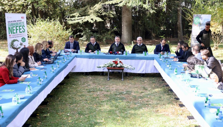 Bakan Yumaklı'dan Cumhuriyet Ormanları açıklaması