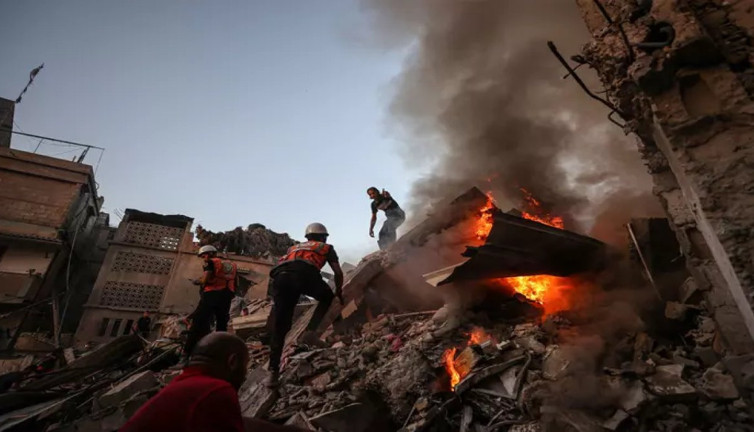 İsrail yine mülteci kampını vurdu: En az 21 kişi hayatını kaybetti