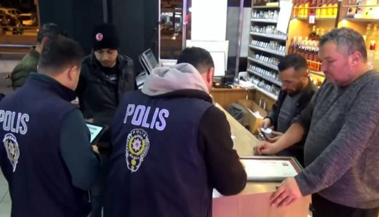 77 ilde kumarbazlara şok baskın. Tombalayı polis yaptı
