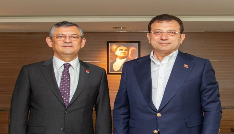 Özgür Özel ile Ekrem İmamoğlu'nun görüşmesi sona erdi