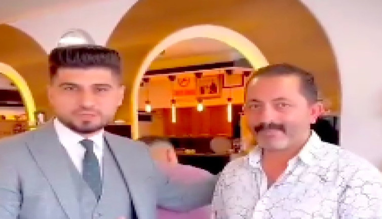 İsrail ve ABD'yi Amerikan traşını yasaklayarak protesto etti