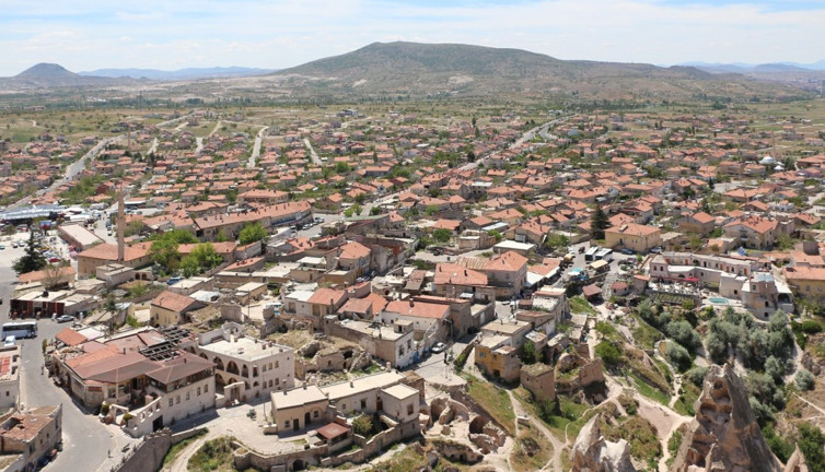 Türkiye'nin bu kasabasında sudan sonra elektrik de bedava. Yemek ve ulaşımdan da para alınmıyor