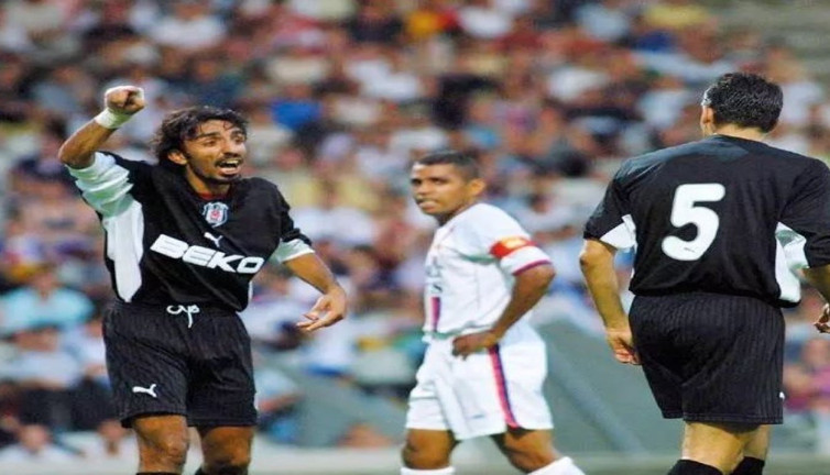 Ali Eren Beşerler Beşiktaş'ta hangi başkan adayına oy vereceğini açıkladı. Daha istekli ve hazır görüyorum