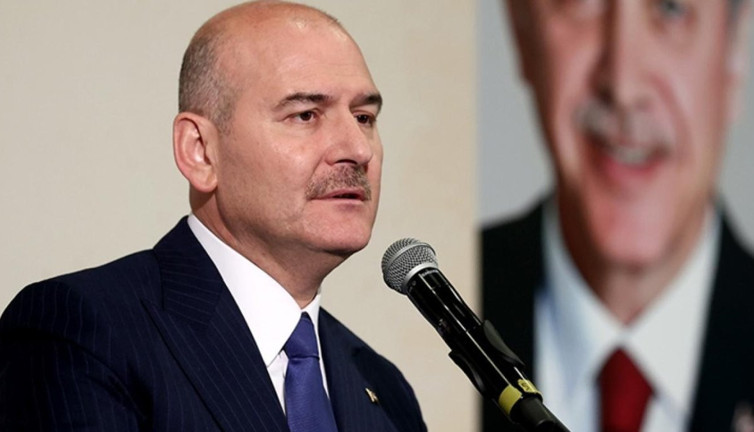 Soylu'dan gazeteci Tolga Şardan'a 8 maddelik soru. Herkes 5. maddeye çok güldüğünü yazdı