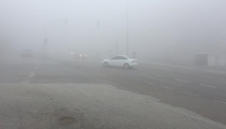 Hatay’da sis. Görüş mesafesi 70 metreye kadar düştü
