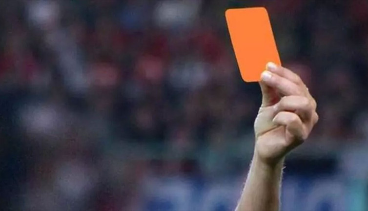 Futbolda devrim gibi karar: Turuncu kart geliyor