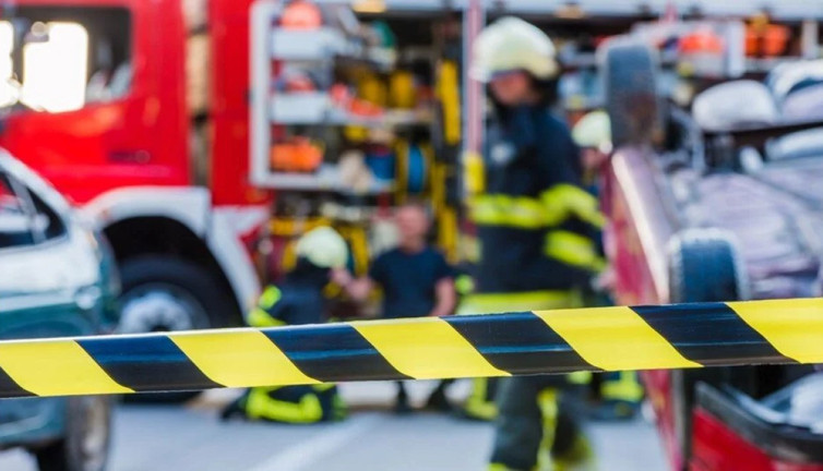 Bolivya'da minibüs vadiye yuvarlandı: 6 ölü, 7 yaralı