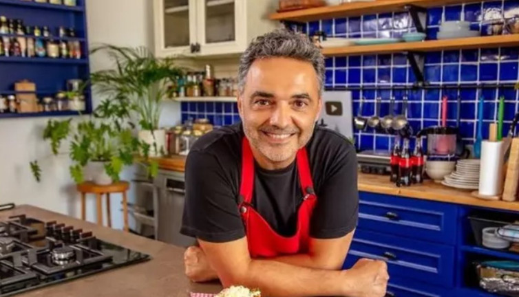 Ünlü şef rezervasyon dolandırıcılarının kurbanı oldu. Gelen mesaj şoke etti