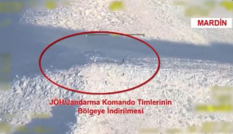 Kapana kısılan teröristler kendini imha etti. Dört hain saldırının talimatı ondan çıkmış