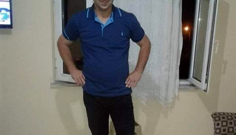 Ağaçtan düştü hayatını kaybetti