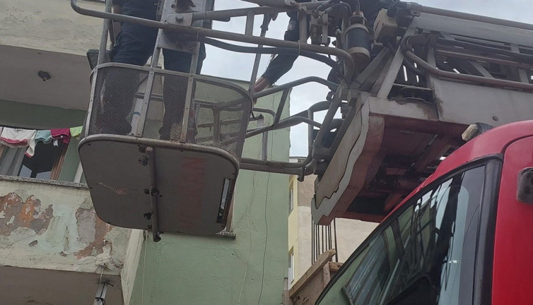 Akrabaları tarafından ulaşılamayan şahıs evinde ölü bulundu