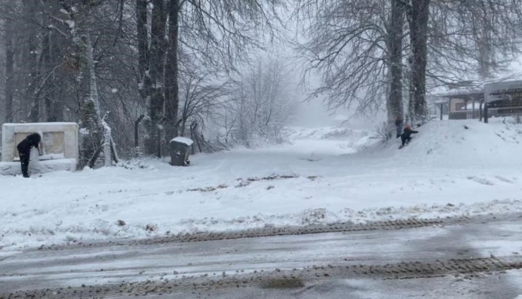 Kütahya kar yağışı etkili oldu