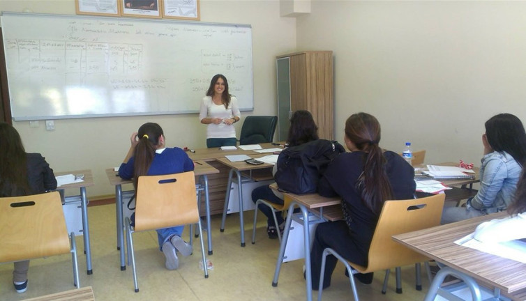 Liselerde temel hukuk dersi. Müfredata alındı