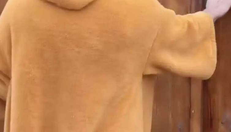 Karanlıkta Meditasyon: Üç gün boyunca yemeksiz ve ışıksız