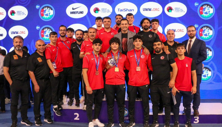 Türk güreşçilerden Dünya Güreş Şampiyonası'nda 7 madalya