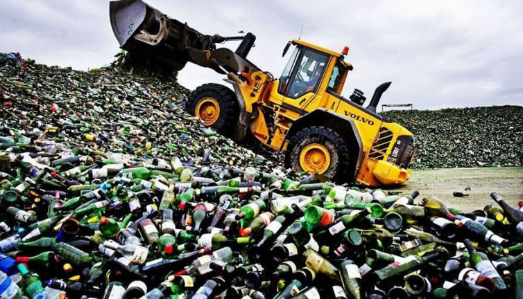 30 yıllık dev şirket iflasını istedi. Yüzlerce müşterisi ve çalışanı vardı