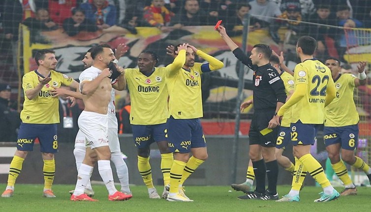 Zorbay Küçük bakın kim çıktı? Babasını tanımayan yok