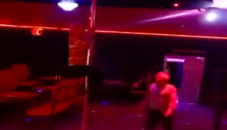 Yaptıkları direk dansıyla yeniden gündem oldular...