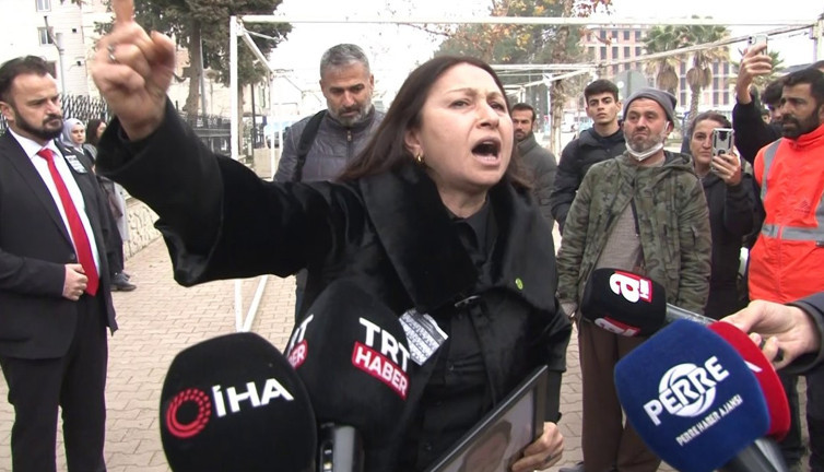 İsias Otel’in enkazında çocuğunu kaybeden anne adliye önünden haykırdı