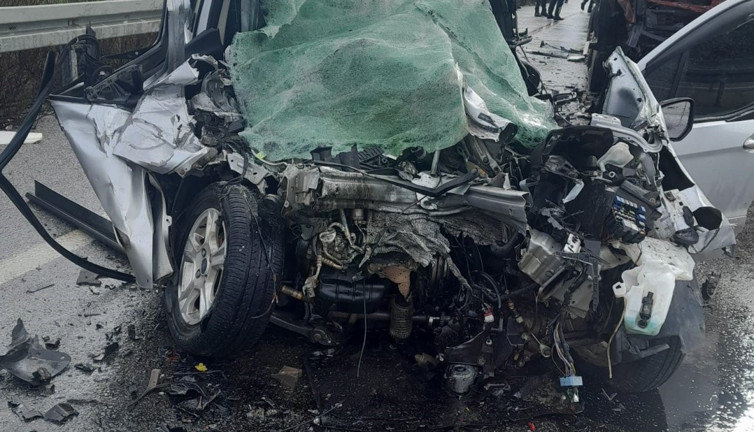 Didim - Söke yolunda kaza: 1 kişi ağır yaralandı