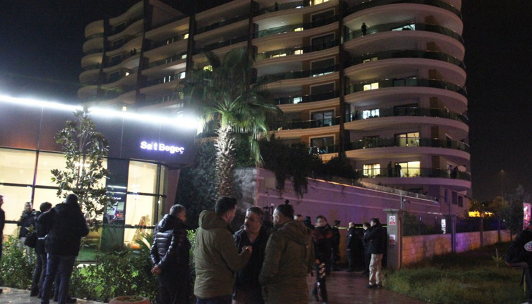 Lüks rezidansta kadın cinayeti: Birlikte yaşadığı kadını öldürüp intihar etti