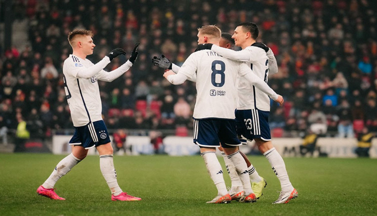 Ahmetcan kenardan izledi. Ajax kazandı