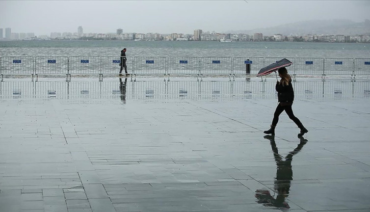 Meteoroloji 10 ilde yaşayanları uyardı. Çok kuvvetli geliyor. Dikkatli olun