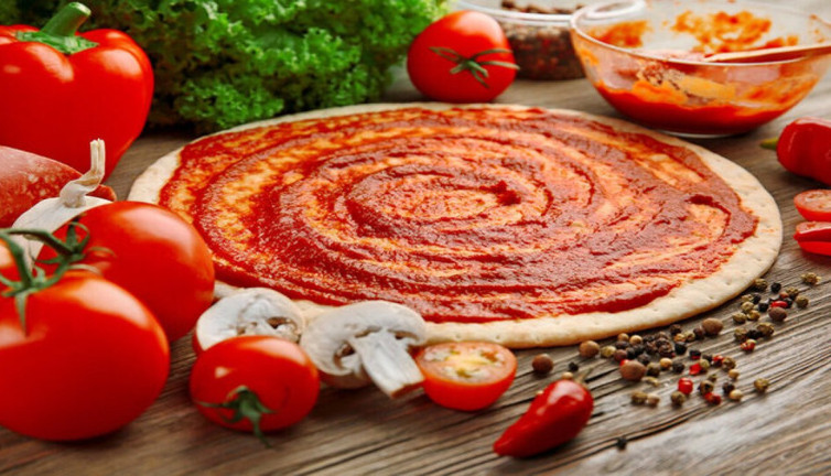 Pizza hamuru nasıl yapılır? Pizza sosu nasıl yapılır?