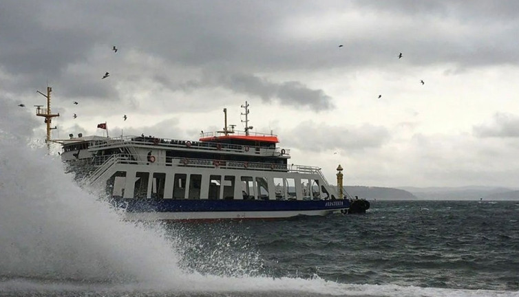 İstanbul’da vapur seferleri iptal edildi