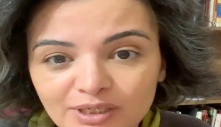 "Eşinizin horlamasını 21 gecede sonlandırın" diyerek ilginç öneride bulunan aile danışmanı gündem oldu