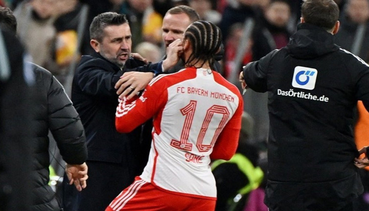 Yılmaz Vural'a özendi. Dünya Trabzonspor'un eski hocası Bjelica'nın hareketini konuşuyor