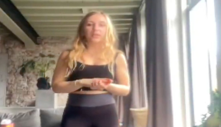 Endüstri mühendisliğinden kuryeliğe: Genç kadın, "Türkiye'de mühendis olacağıma Hollanda'da kurye oldum"