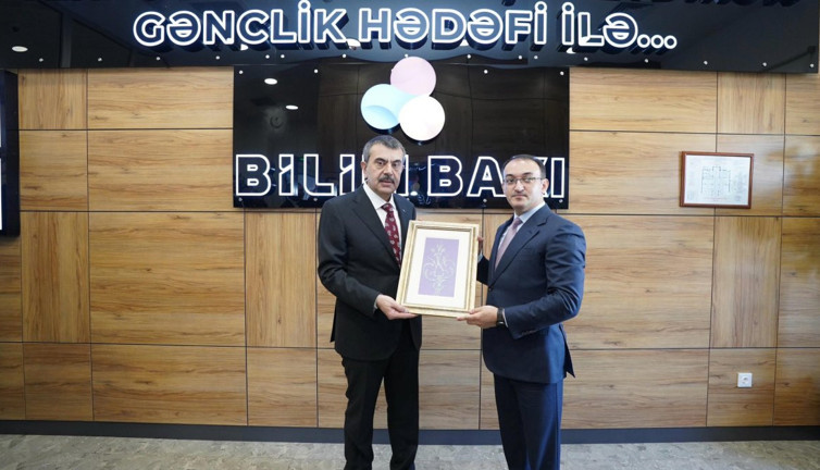 Milli Eğitim Bakanı Tekin’in Bakü temasları devam ediyor