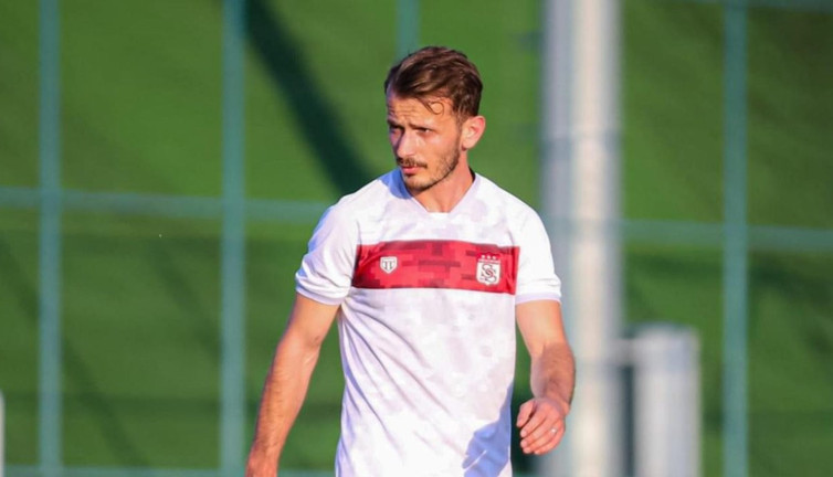 Hatayspor Abdülkadir Parmak'ı açıkladı