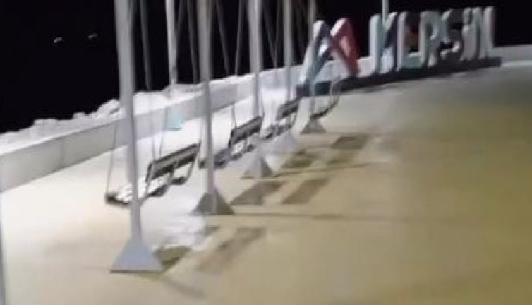 Salıncakların gizemi. Her şey saat 23.45'te yaşandı herkes aynı soruyu sordu