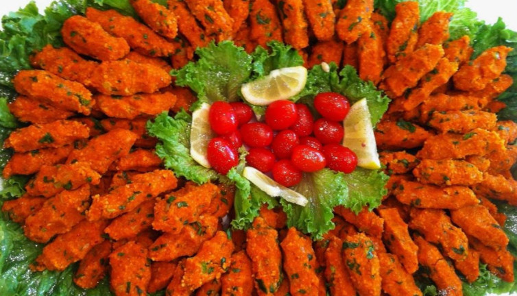 Püf noktalarıyla tam kıvamında Mercimek Köftesi tarifi