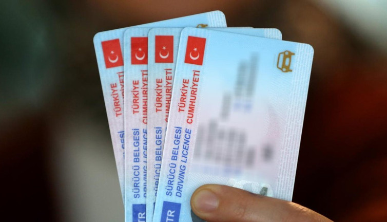 B sınıfı ehliyeti olanlar, A1 sınıfı motosikletleri de kullanabilecek. Karar Resmi Gazete’de