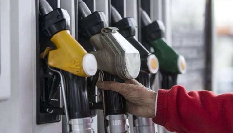 Motorine yeni zam geliyor. Pazartesiden itibaren geçerli. Verdiniz yetkiyi alıyorsunuz etkiyi