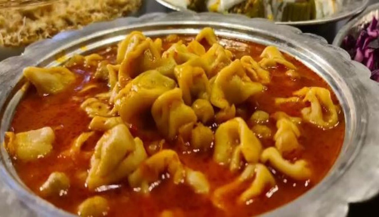 Kulak çorbasını tabak tabak yiyeceksiniz. Sofradan kalkmadan doymadım diyeceksiniz