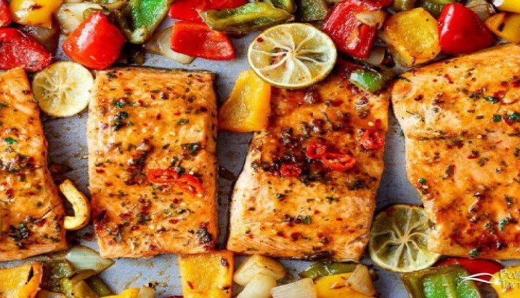 Fırında Somon Balığı nasıl yapılır? Fırında Somon Balığı tarifi için malzemeler neler?