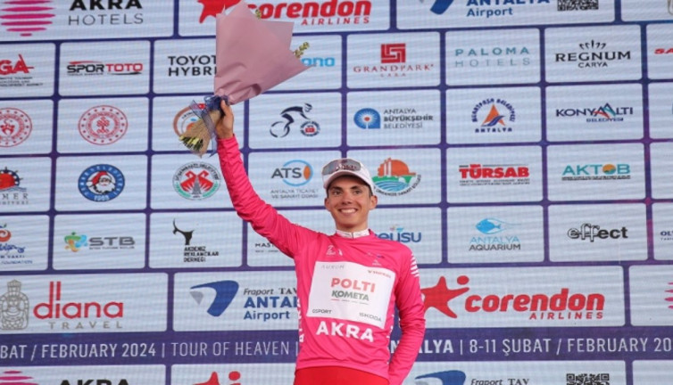 Antalya'nın şampiyonundan sınır açıklaması