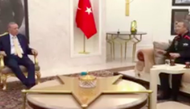 Cumhurbaşkanı Erdoğan'dan Alper Gezeravcı'ya 'Benimle konuştuktan sonra yukarıya nasıl çıktın?'