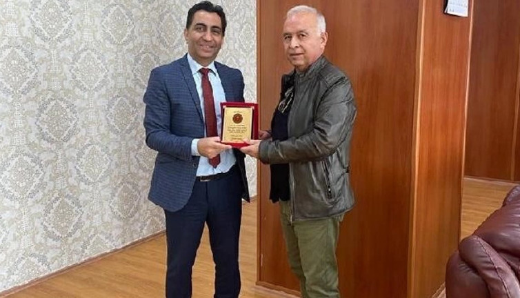 Prof. Dr. Ömer Demet, üniversitedeki odasında ölü bulundu. 'Yanlışlıkla' emekli edilmişti