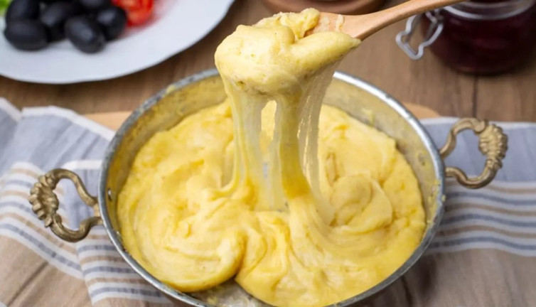 Kahvaltıların vazgeçilmez lezzeti kuymak tarifi