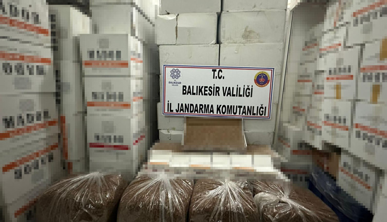 Balıkesir'de 8 milyon 650 bin lira değerinde kaçak tütün ele geçirildi